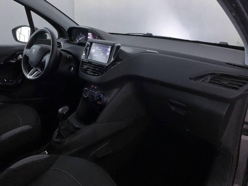 Peugeot 208 usata a Torino (10)