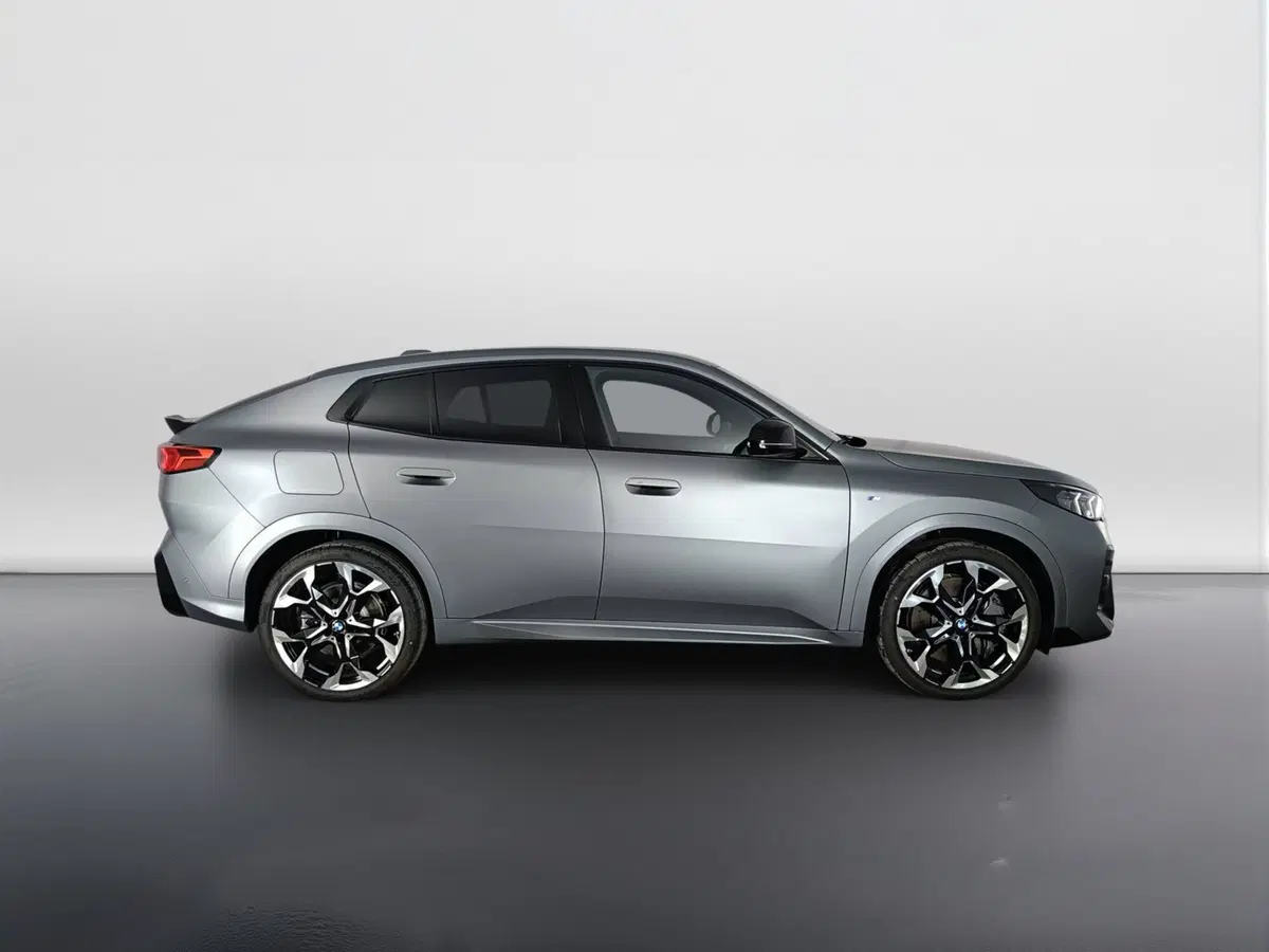BMW X2 nuova a Ascoli Piceno (6)
