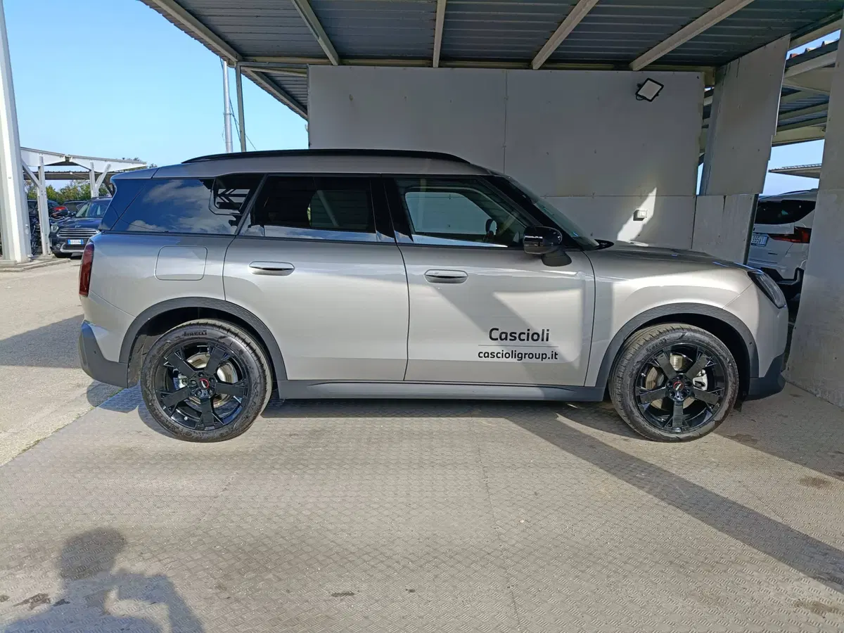 MINI Mini Countryman usata a Ascoli Piceno (6)