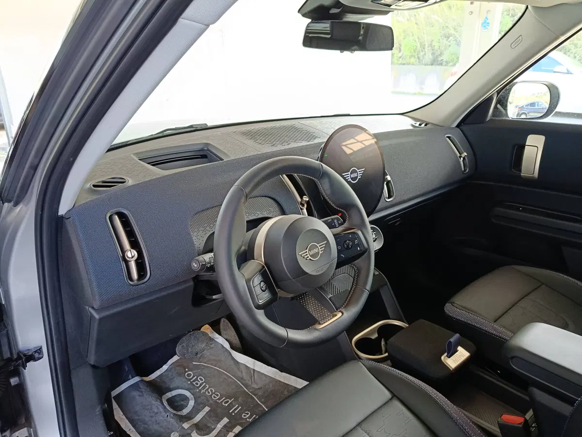 MINI Mini Countryman usata a Ascoli Piceno (7)