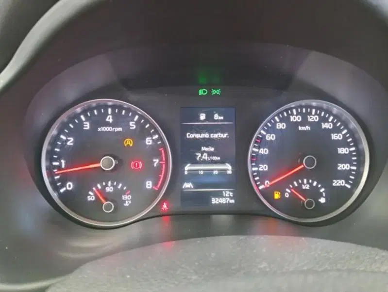 Kia Rio usata a Como (12)