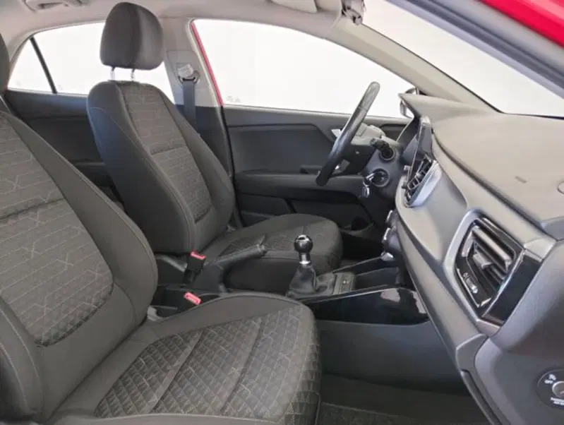 Kia Rio usata a Como (3)