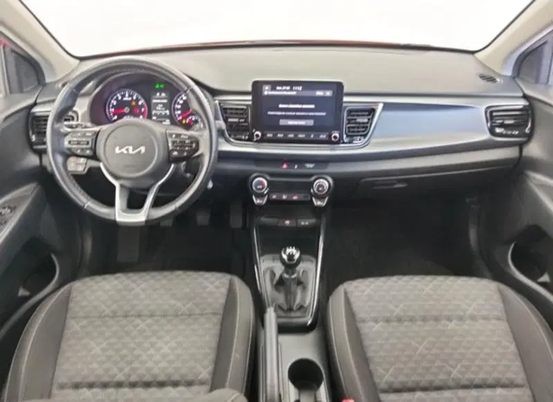Kia Rio usata a Como (4)