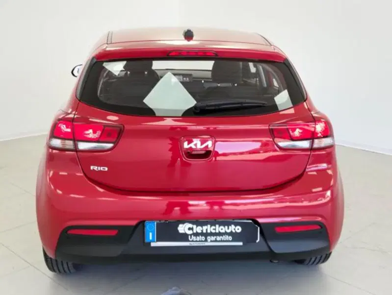 Kia Rio usata a Como (7)