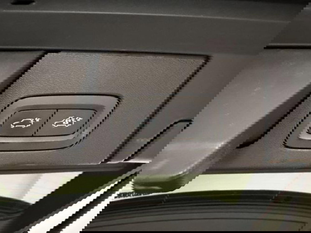 Volvo XC60 usata a Como (13)