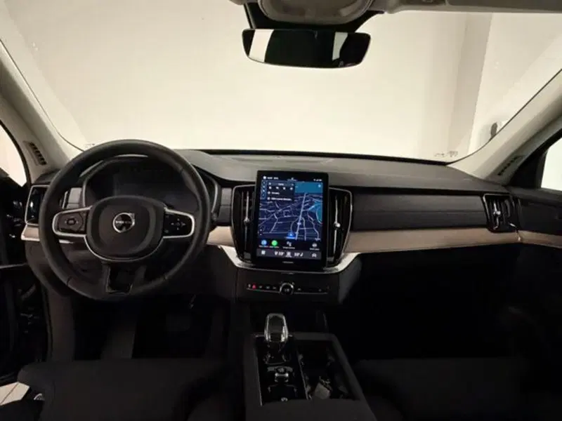 Volvo XC90 usata a Como (5)