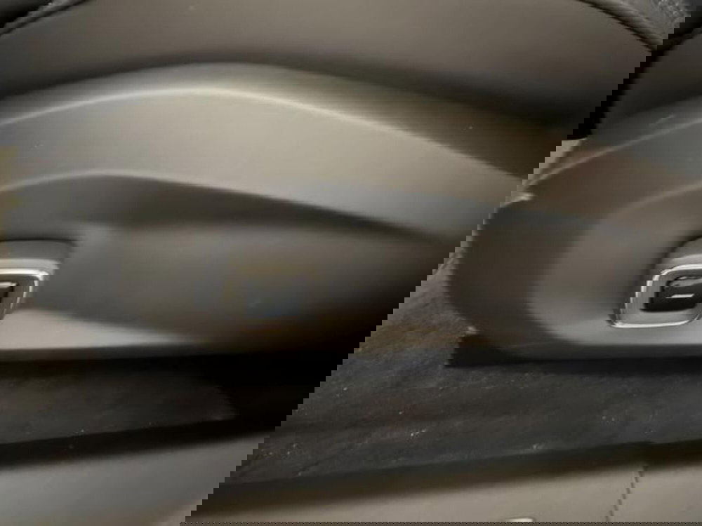 Volvo ES90 usata a Como (20)