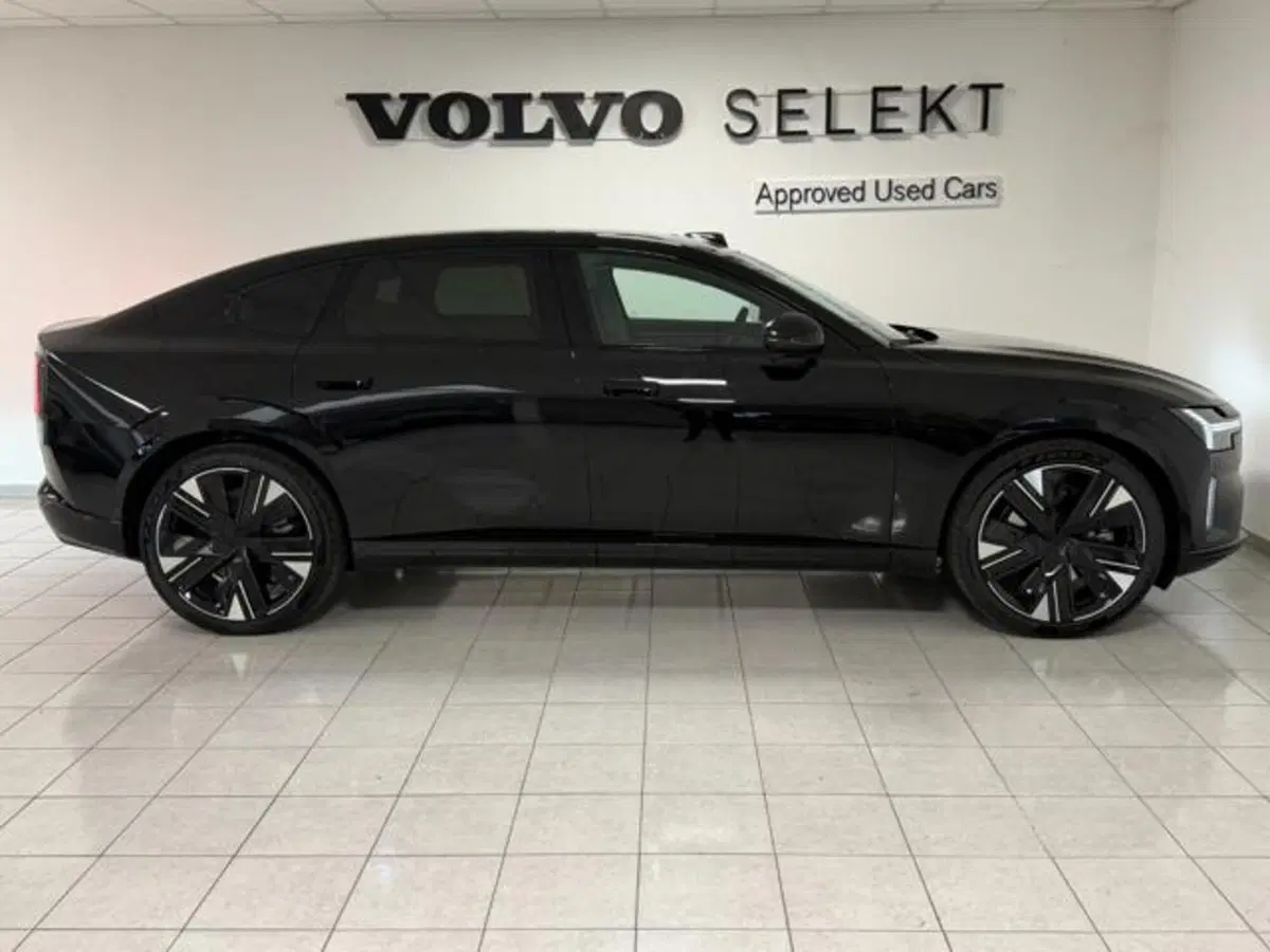 Volvo ES90 usata a Como (8)