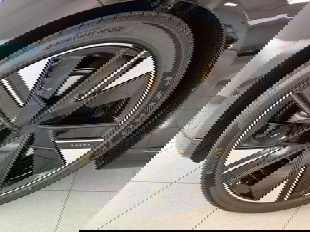 Volvo ES90 usata a Como (9)