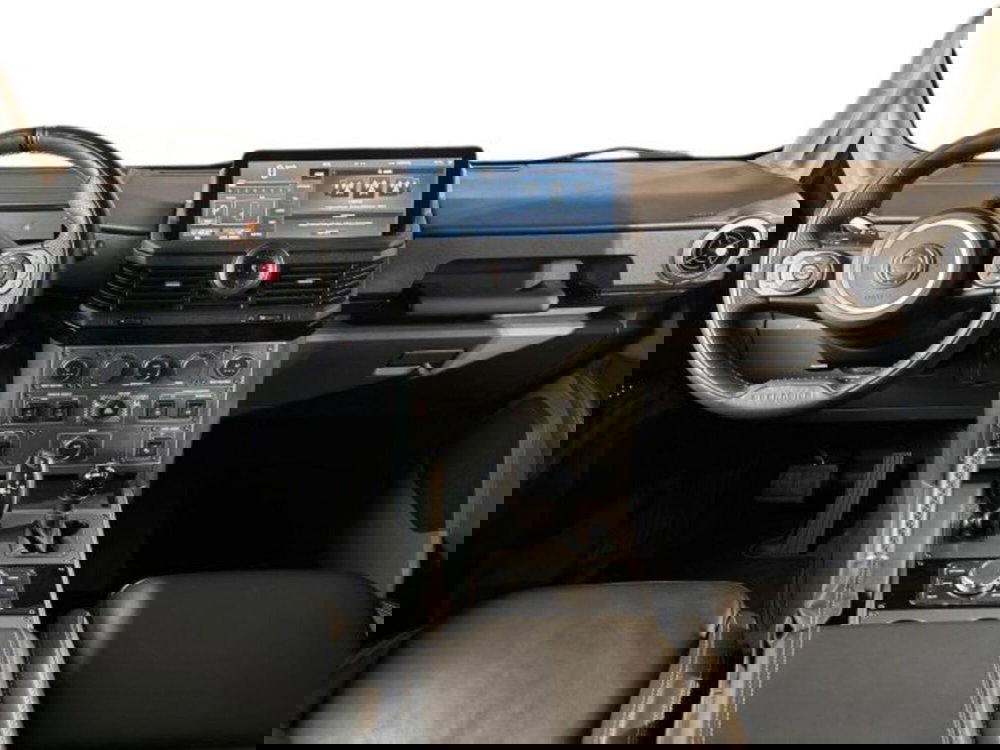 Ineos Grenadier usata a Bologna (13)