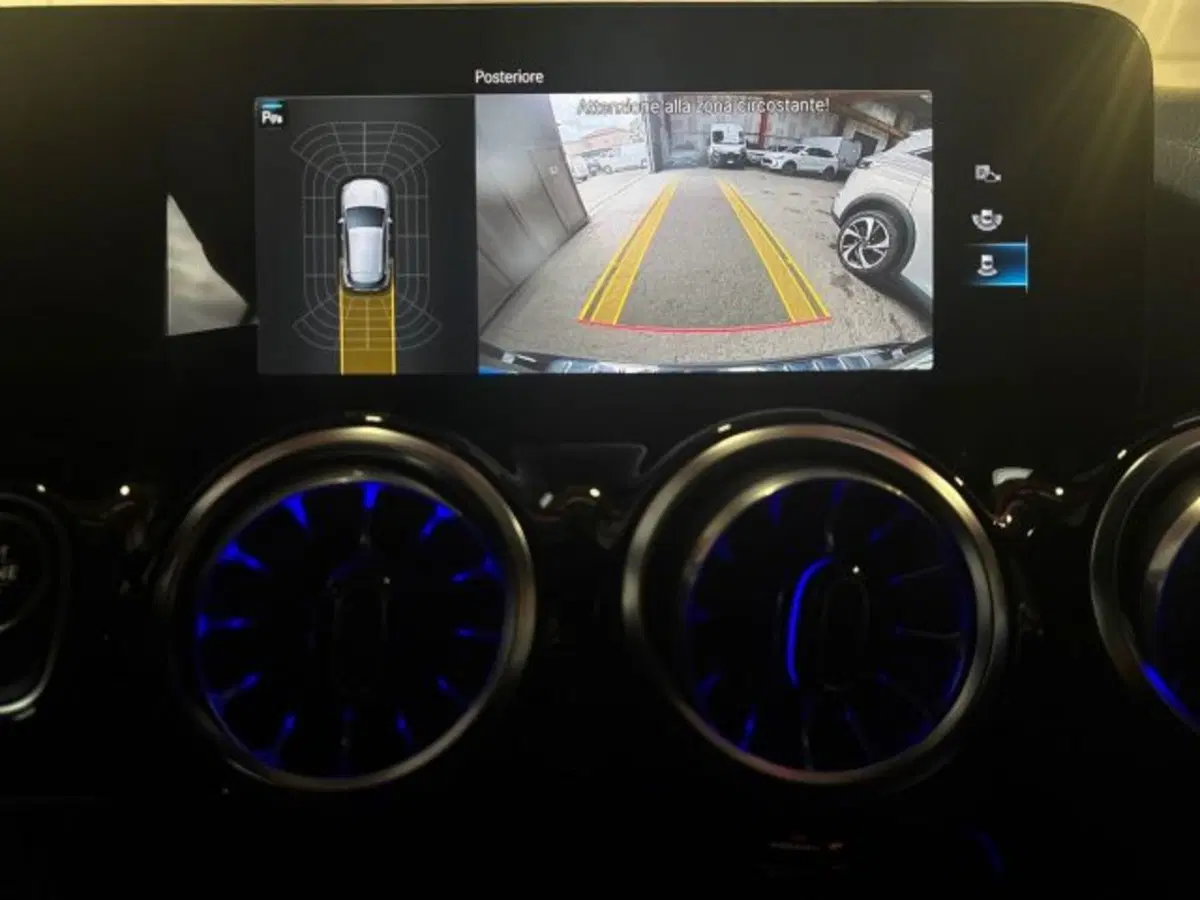 Mercedes-Benz GLA SUV usata a Bologna (12)