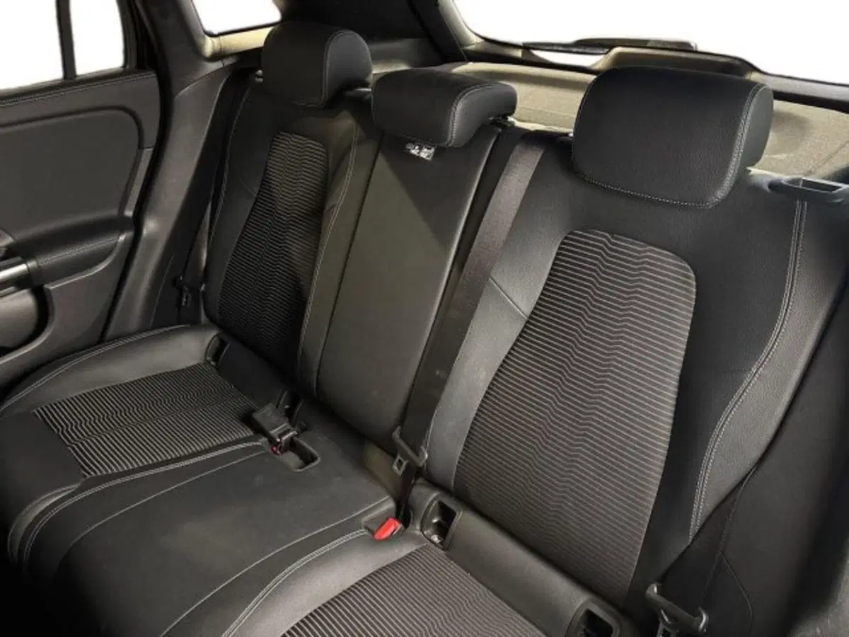 Mercedes-Benz GLA SUV usata a Bologna (16)