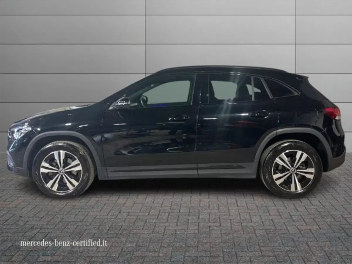 Mercedes-Benz GLA SUV usata a Bologna (6)