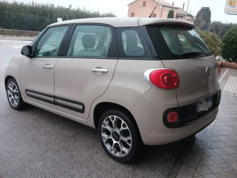 Fiat 500L usata a Macerata (3)