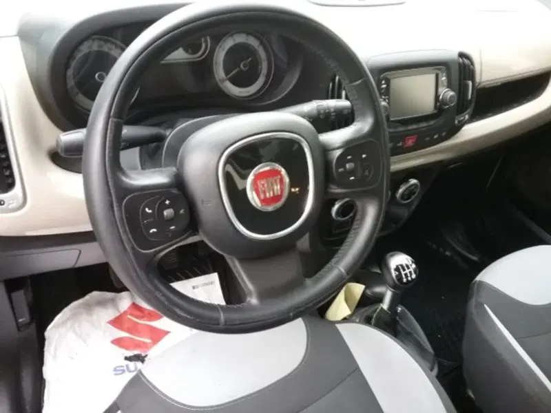Fiat 500L usata a Macerata (4)