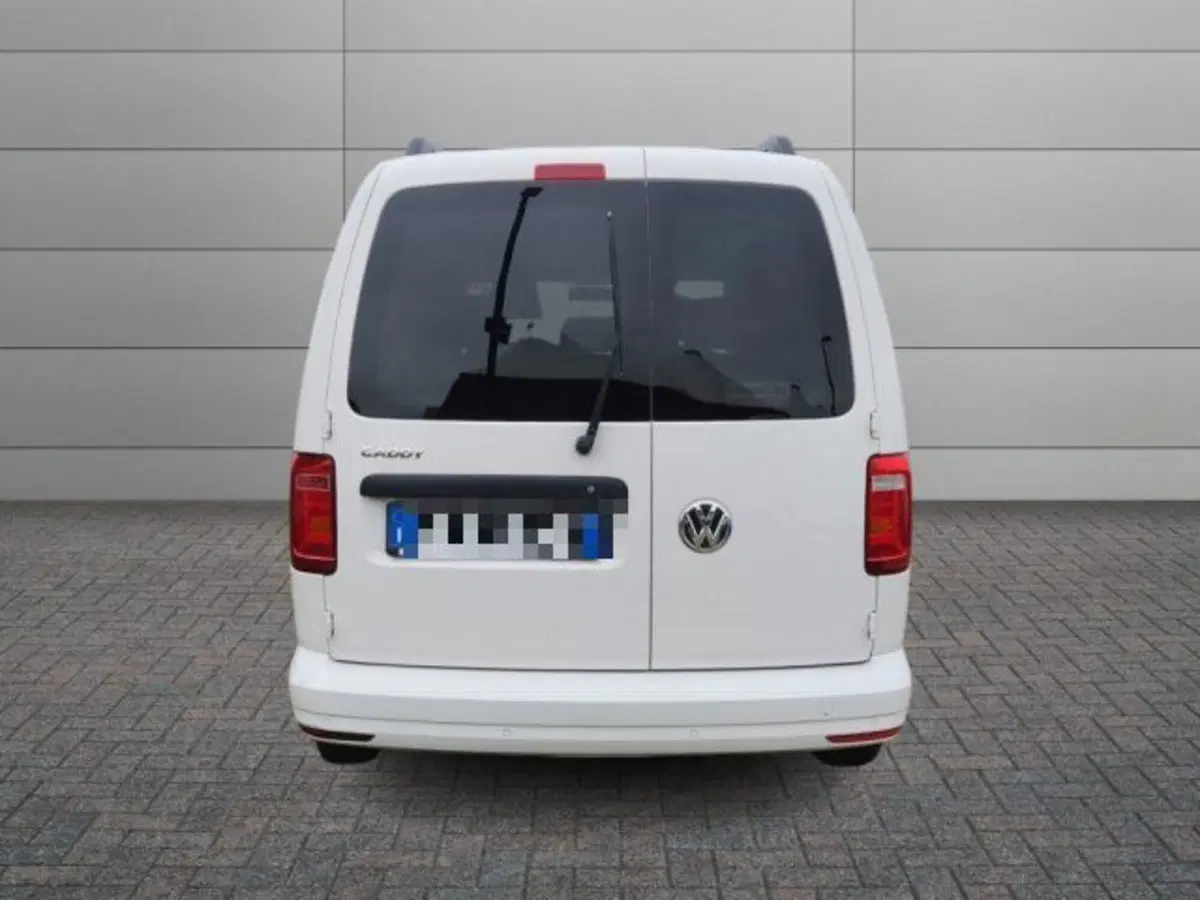 Volkswagen Caddy usata a Roma (11)