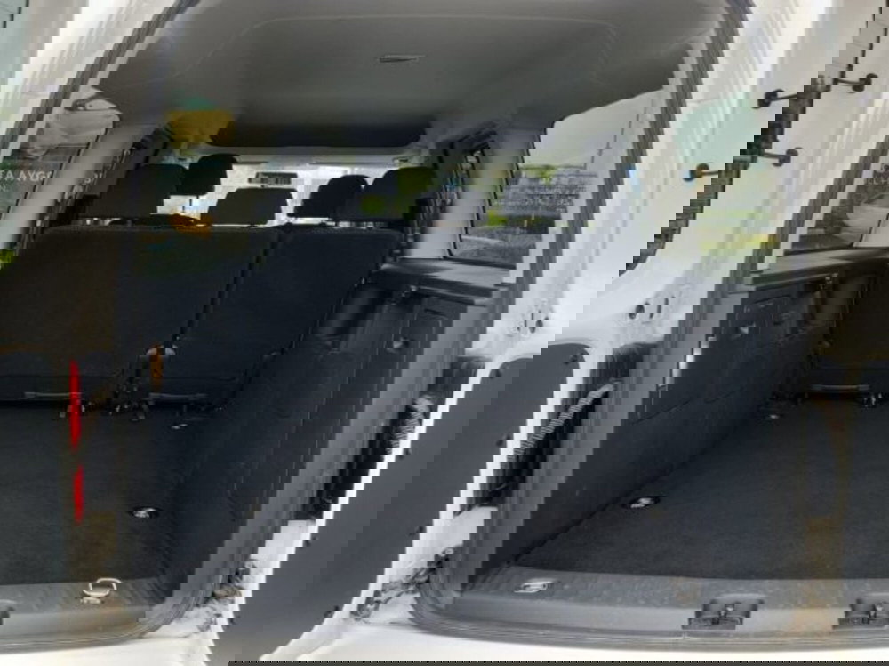 Volkswagen Caddy usata a Roma (5)