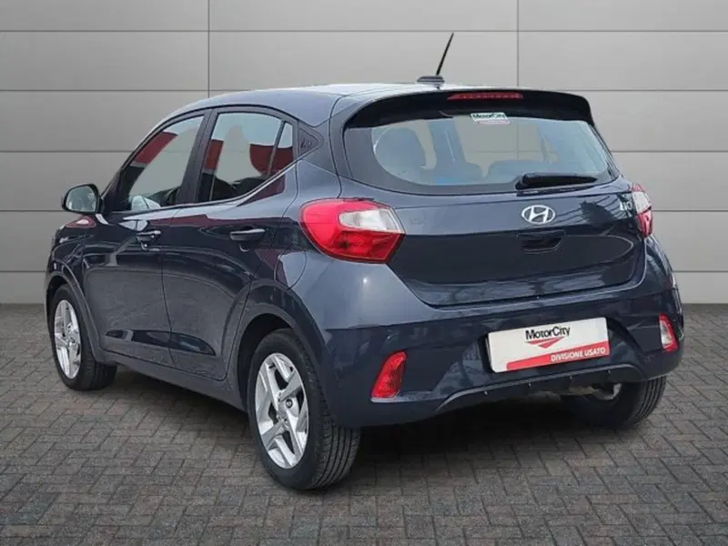Hyundai i10 usata a Roma (4)