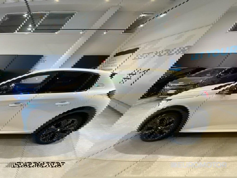 Peugeot 208 usata a Bari (11)