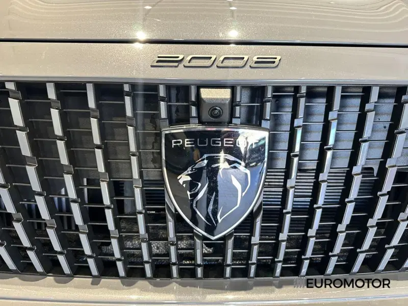 Peugeot 2008 usata a Bari (13)
