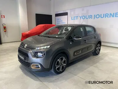 Citroen C3 BlueHDi 100 S&amp;S C-Series del 2022 usata a Modugno