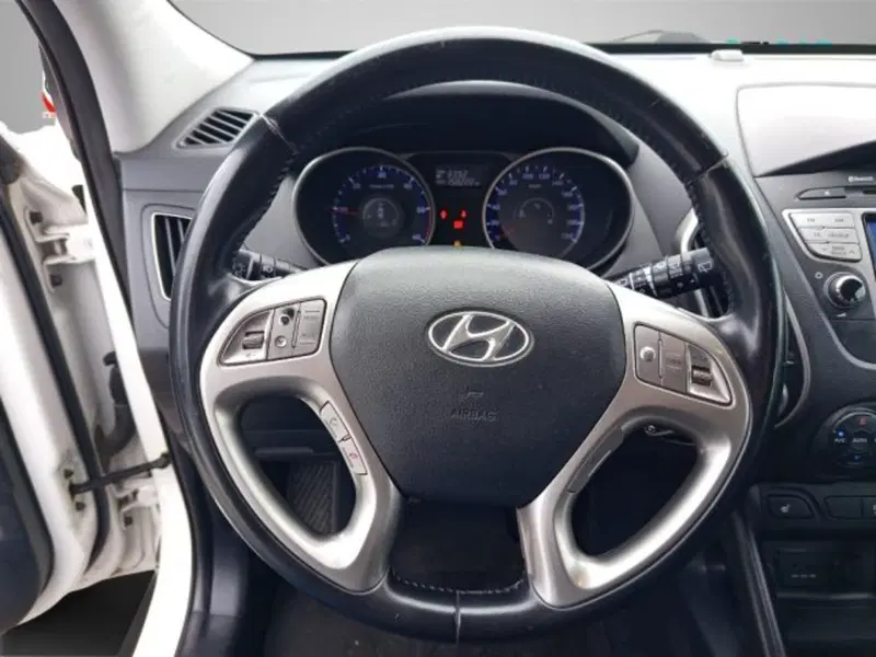 Hyundai ix35 usata a Frosinone (11)