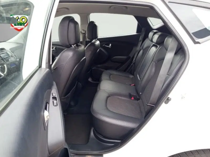 Hyundai ix35 usata a Frosinone (9)