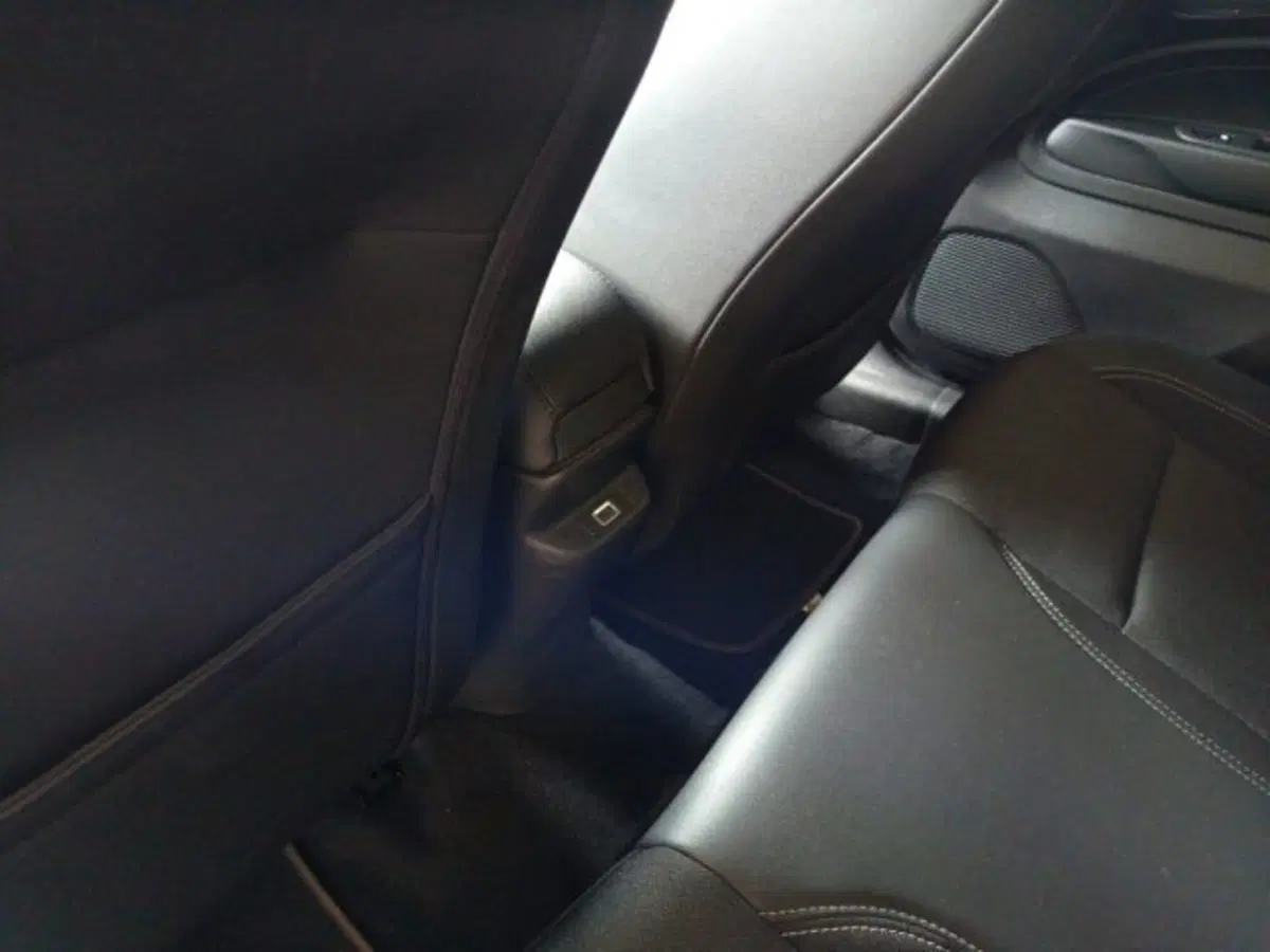 Jeep Avenger usata a Frosinone (12)
