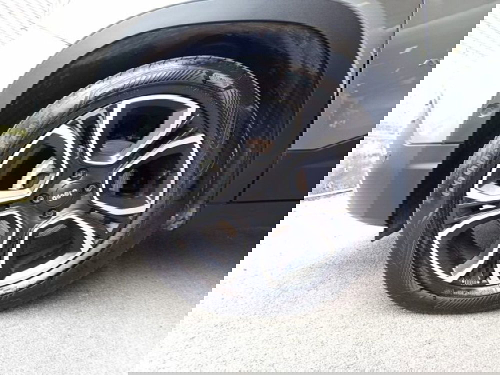 Jeep Avenger usata a Frosinone (7)