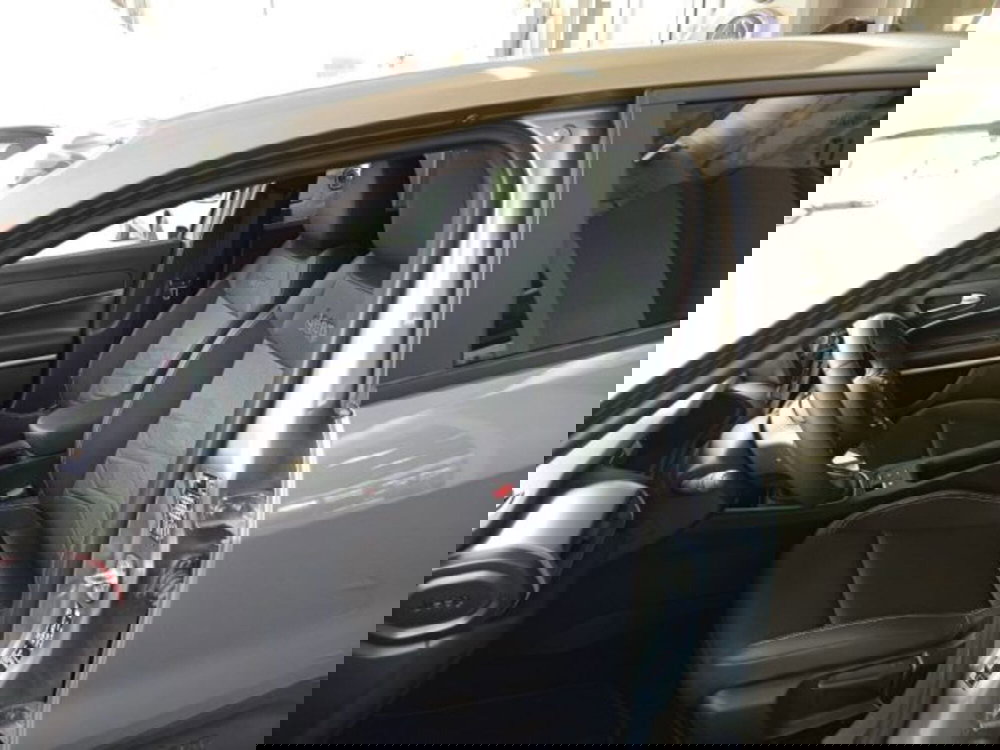 Jeep Avenger usata a Frosinone (8)