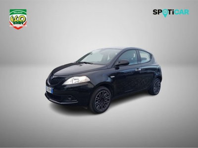 Lancia Ypsilon 1.0 FireFly 5 porte S&amp;S Hybrid Gold Plus del 2024 usata a San Giorgio a Liri