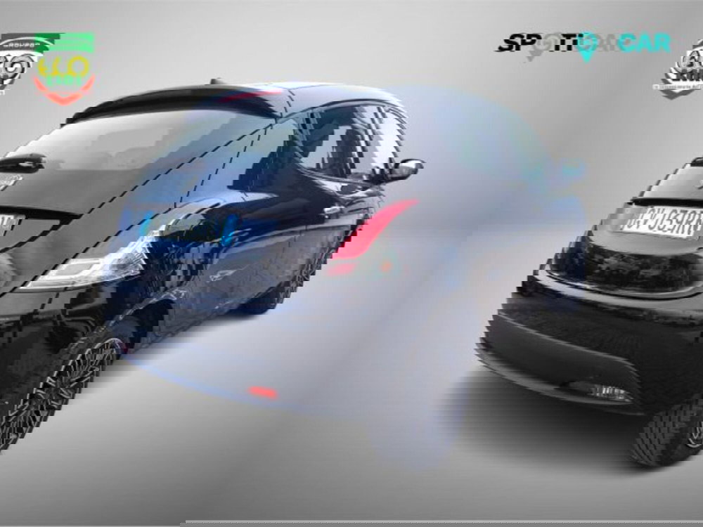 Lancia Ypsilon usata a Frosinone (16)