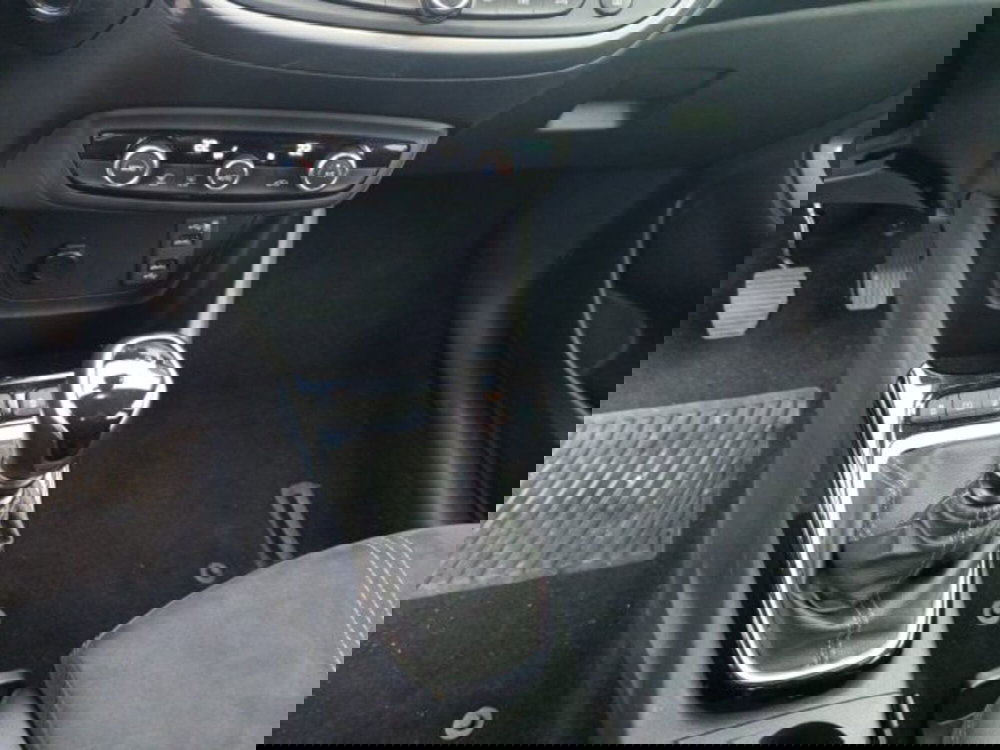 Opel Crossland usata a Frosinone (13)