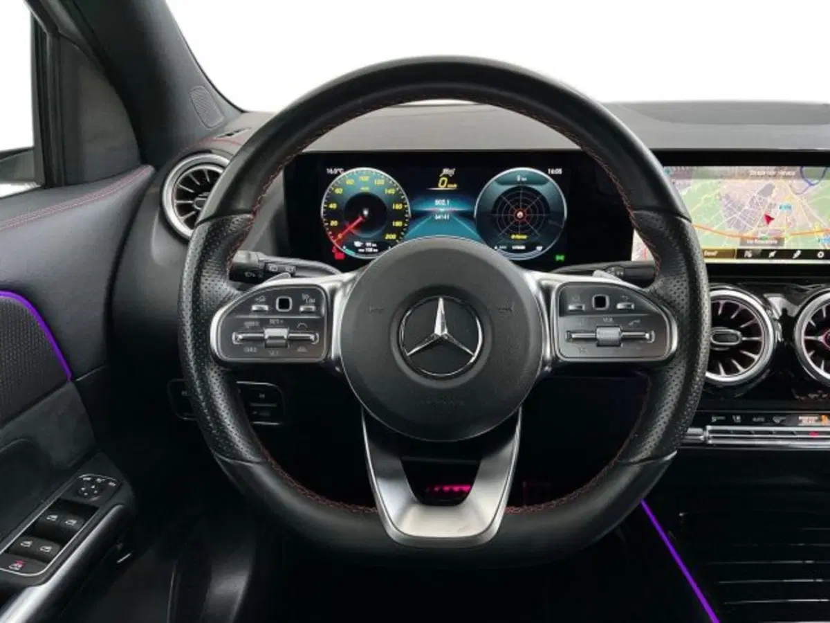 Mercedes-Benz EQA usata a Verona (11)
