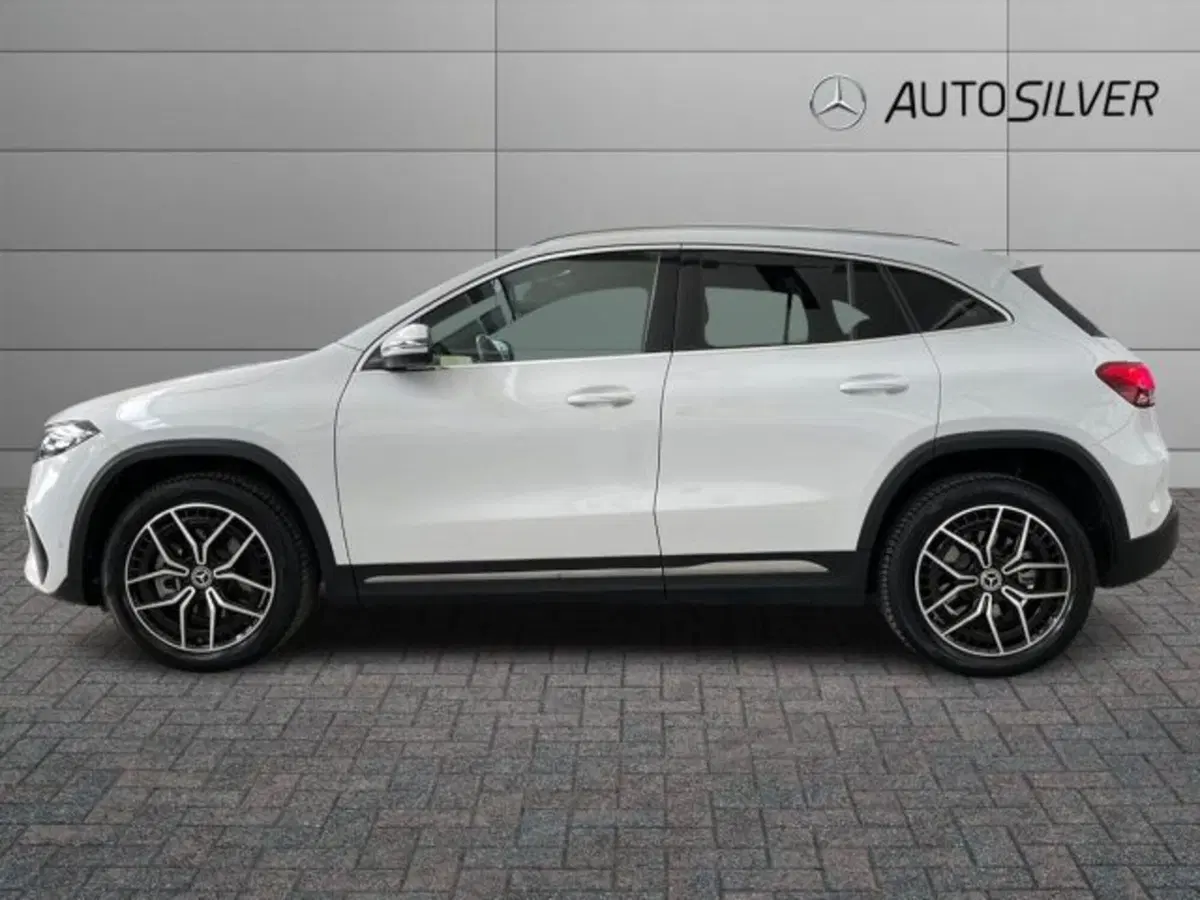 Mercedes-Benz EQA usata a Verona (6)