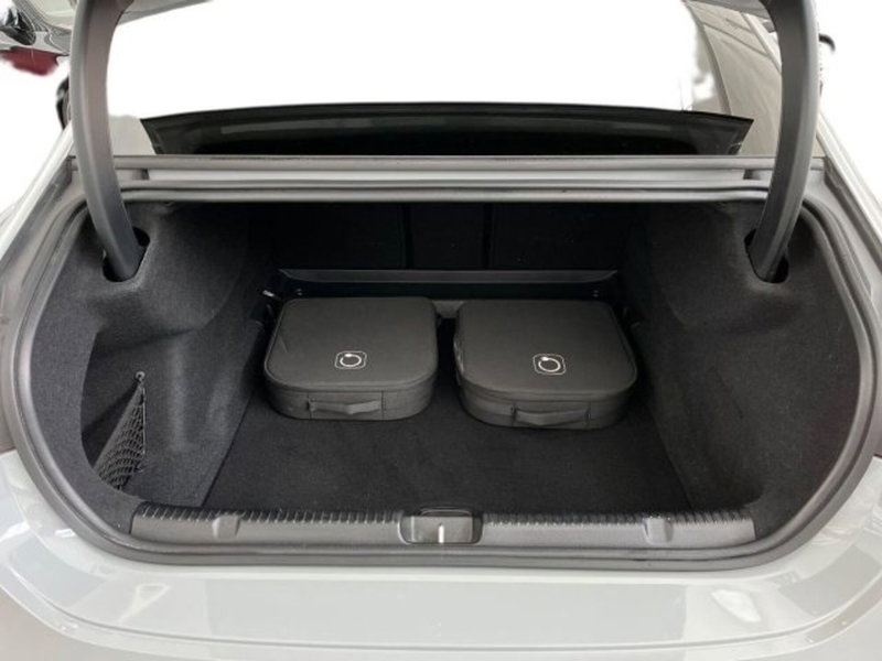 Mercedes-Benz EQE usata a Verona (14)