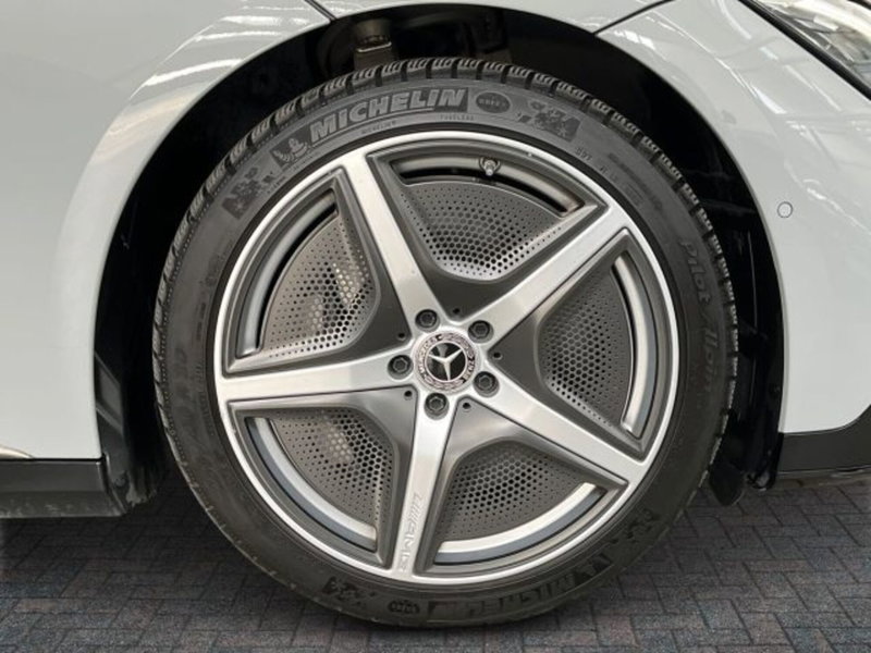 Mercedes-Benz EQE usata a Verona (7)