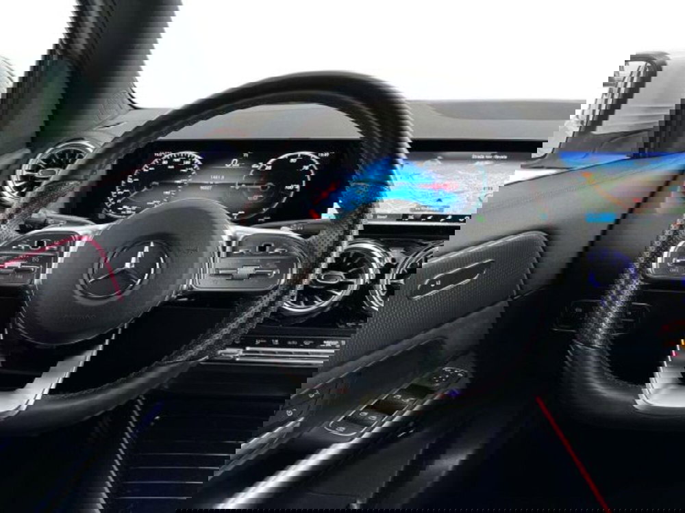 Mercedes-Benz EQA usata a Verona (11)