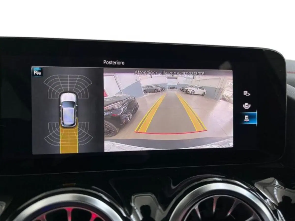 Mercedes-Benz EQA usata a Verona (12)
