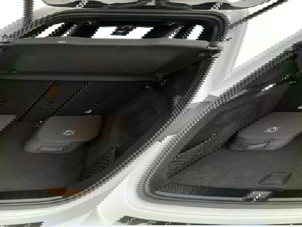Mercedes-Benz EQA usata a Verona (13)