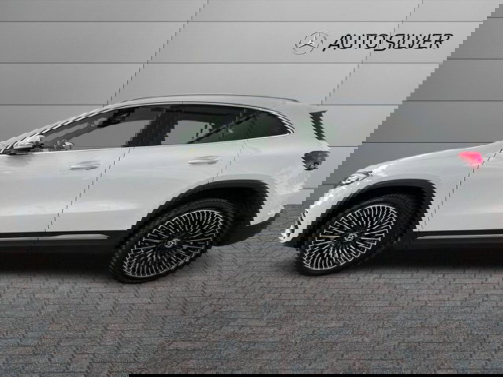 Mercedes-Benz EQA usata a Verona (6)