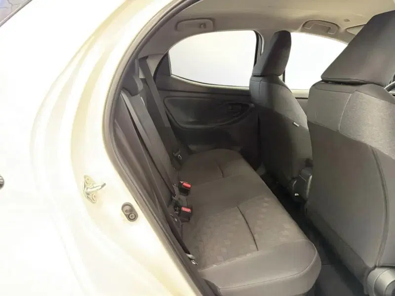 Toyota Yaris Cross usata a Monza e Brianza (11)