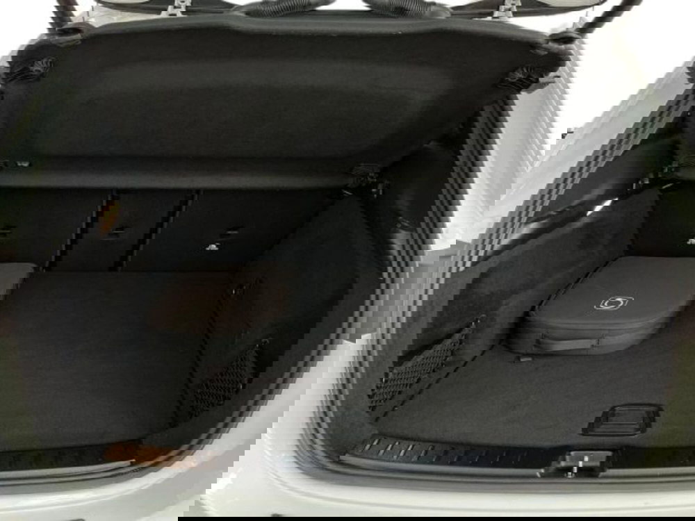 Mercedes-Benz EQA usata a Verona (13)