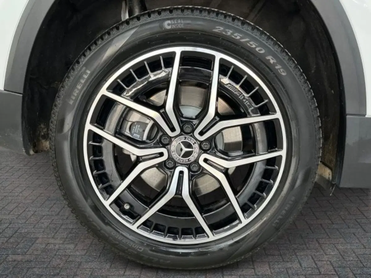 Mercedes-Benz EQA usata a Verona (7)