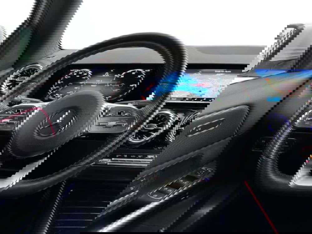 Mercedes-Benz EQA usata a Verona (11)