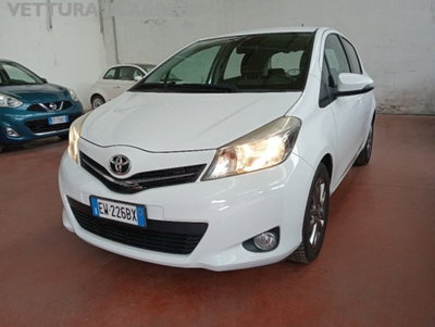 Toyota Yaris 1.0 5 porte Lounge del 2014 usata a Modena