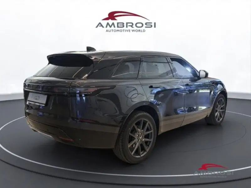 Land Rover Range Rover Velar nuova a Perugia (3)