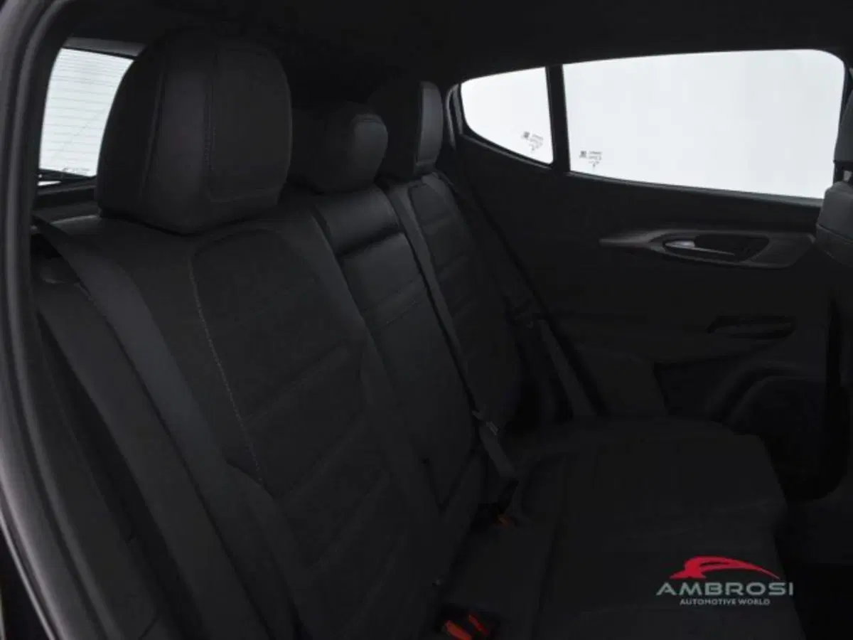 Alfa Romeo Tonale nuova a Perugia (11)