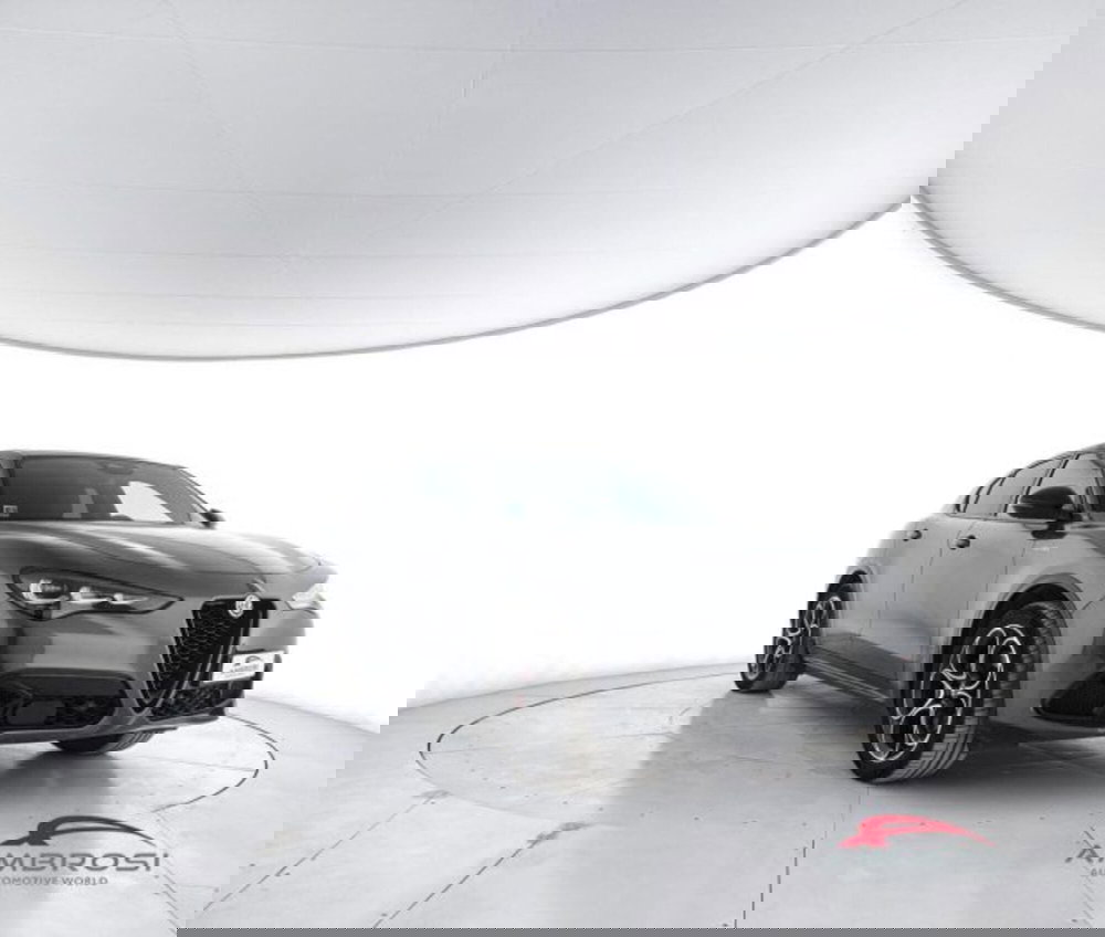 Alfa Romeo Stelvio usata a Perugia (2)