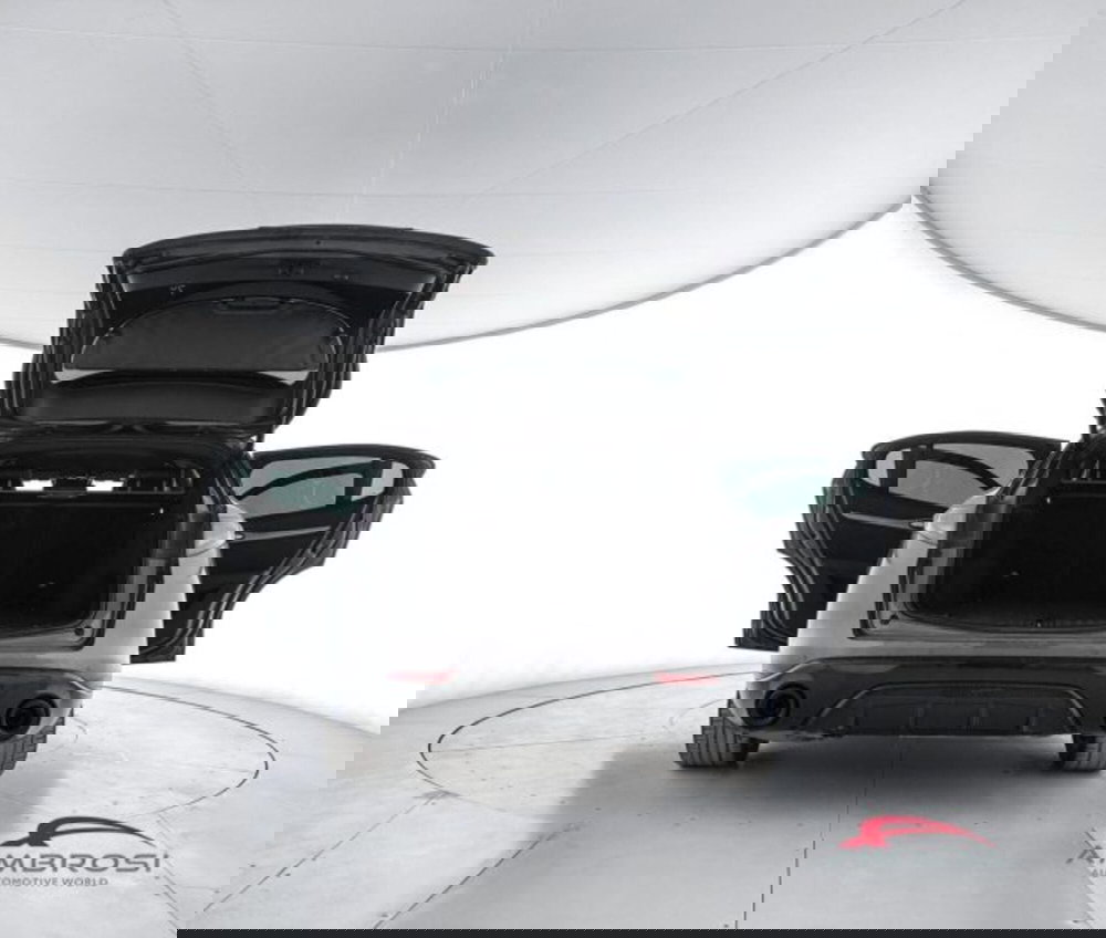 Alfa Romeo Stelvio usata a Perugia (7)